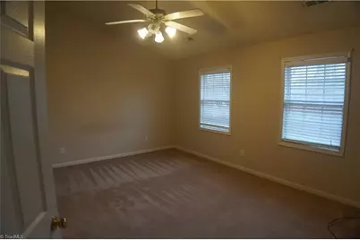 4324 Clovelly Drive, Greensboro, NC 27407 - Photo 19