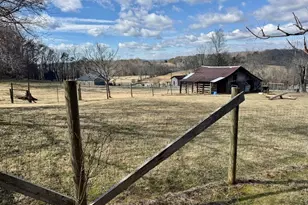 2098 Park Dr, Mount Airy, NC 27030 - Photo 5