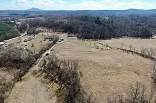 2098 Park Dr, Mount Airy, NC 27030 - Photo 41