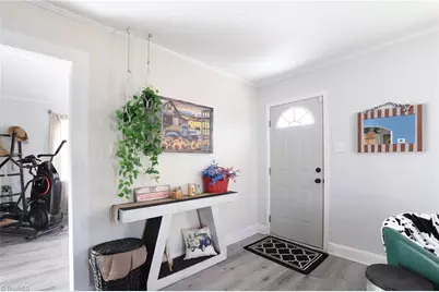 218 W Washington Street, Mayodan, NC 27027 - Photo 5