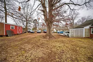 210 Hundley Dr, Eden, NC 27288 - Photo 29