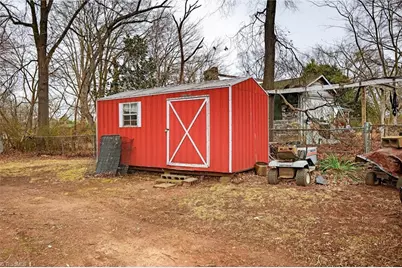 210 Hundley Drive, Eden, NC 27288 - Photo 27