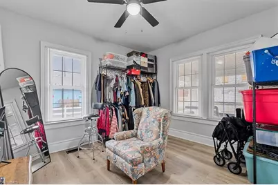 404 Lexington Avenue, Thomasville, NC 27360 - Photo 17