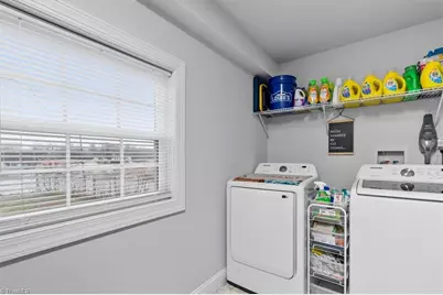 404 Lexington Avenue, Thomasville, NC 27360 - Photo 11