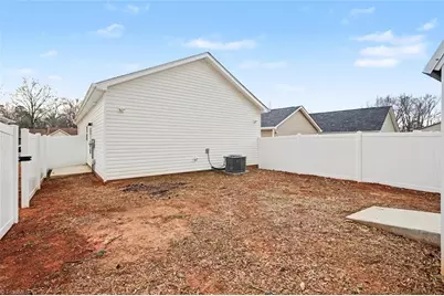 715 Meadowgreen Village Drive, Eden, NC 27288 - Photo 5