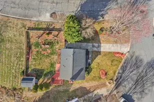 7300 Silverwood Ct, Greensboro, NC 27410 - Photo 41