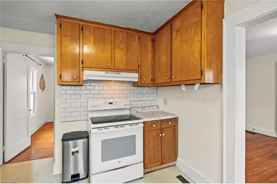 403 Phillips Avenue, High Point, NC 27262 - Photo 9