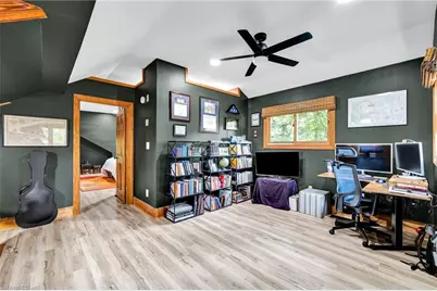 712 Cannon Road, Greensboro, NC 27410 - Photo 17