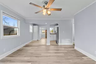 1101 Hickory Ave, Greensboro, NC 27405 - Photo 5