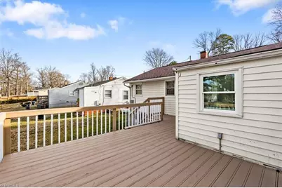 1101 Hickory Avenue, Greensboro, NC 27405 - Photo 27