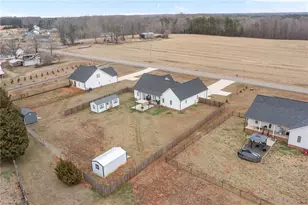 2141 Cherry Grove Rd, Yanceyville, NC 27379 - Photo 39