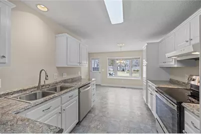 1214 Raspberry Run, Graham, NC 27253 - Photo 17