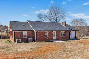 3480 N Nc Hwy 16, Millers Creek, NC 28651 - Photo 1