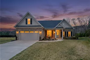 102 Castle Pond Dr, Winston-Salem, NC 27107 - Photo 39