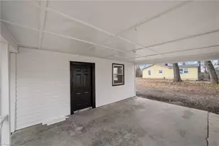 220 Hedgecock Rd, High Point, NC 27265 - Photo 33