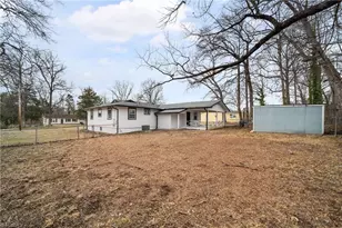 220 Hedgecock Rd, High Point, NC 27265 - Photo 35