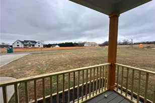 139 Old Quarry Rd, State Road, NC 28676 - Photo 5