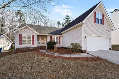 1609 Hargrove Drive, McLeansville, NC 27301 - Photo 3