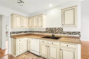 1609 Hargrove Dr, McLeansville, NC 27301 - Photo 17