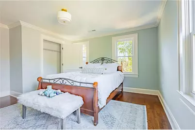 929 S Hawthorne Road, Winston-Salem, NC 27103 - Photo 19