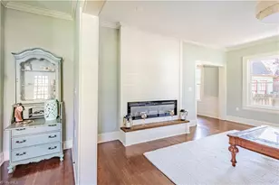 929 S Hawthorne Rd, Winston-Salem, NC 27103 - Photo 15