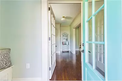 929 S Hawthorne Road, Winston-Salem, NC 27103 - Photo 25