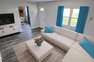 305 Spicewood Dr, Greensboro, NC 27405 - Photo 5