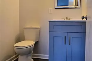 305 Spicewood Dr, Greensboro, NC 27405 - Photo 15