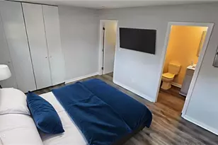 305 Spicewood Dr, Greensboro, NC 27405 - Photo 13