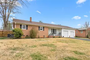 943 Maurine Dr, Asheboro, NC 27205 - Photo 27