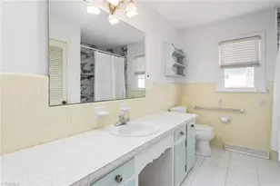 943 Maurine Dr, Asheboro, NC 27205 - Photo 19