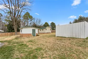 943 Maurine Dr, Asheboro, NC 27205 - Photo 25