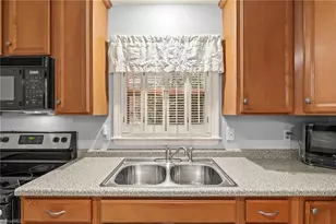 2320 Glenhaven Dr, Greensboro, NC 27406 - Photo 13