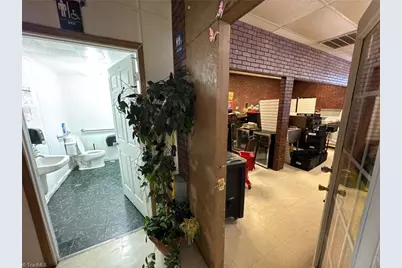 945 E Webb Avenue, Burlington, NC 27217 - Photo 13