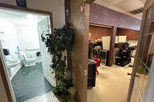 945 E Webb Ave, Burlington, NC 27217 - Photo 13