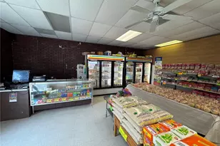 945 E Webb Ave, Burlington, NC 27217 - Photo 9