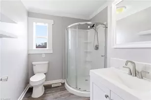 1401 Ashe St, Burlington, NC 27217 - Photo 21