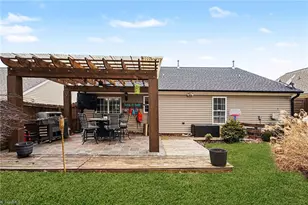 1821 Pope Hill Ct, Kernersville, NC 27284 - Photo 23