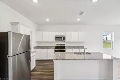 948 Riverbank Drive, Kernersville, NC 27284 - Photo 7