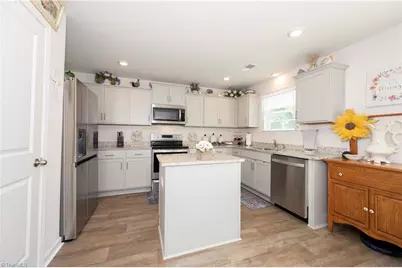 284 Lily's Place, Lexington, NC 27292 - Photo 9