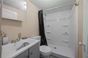 313 Burton Ave, High Point, NC 27262 - Photo 21