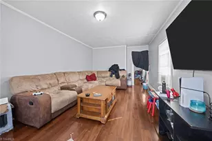 313 Burton Ave, High Point, NC 27262 - Photo 15