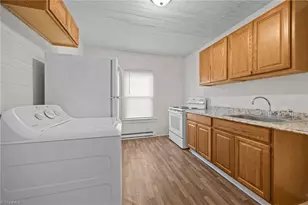 313 Burton Ave, High Point, NC 27262 - Photo 9