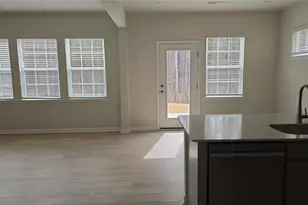 5658 Hydrangea St, Winston-Salem, NC 27104 - Photo 5