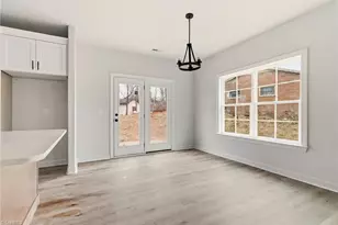 120 Orville Dr, High Point, NC 27260 - Photo 9