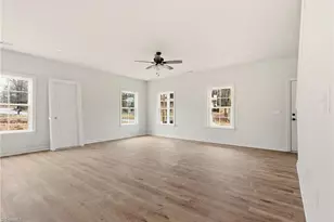 120 Orville Dr, High Point, NC 27260 - Photo 7