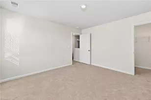 2312 Wilpar Dr, Greensboro, NC 27406 - Photo 17