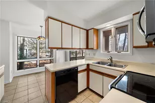 3004 Lookout Ct, Winston-Salem, NC 27106 - Photo 17