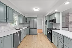 3009 Wellingford Dr, High Point, NC 27265 - Photo 7