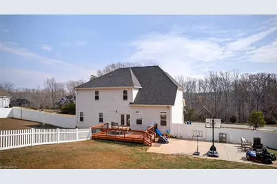 7507 Bentridge Forest Drive, Kernersville, NC 27284 - Photo 41